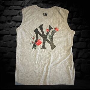 MLB Yankees Tank